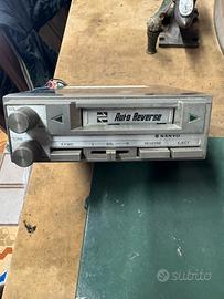 Vecchia autoradio, non so se funziona