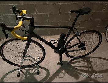 Bici corsa Scoot carbonio