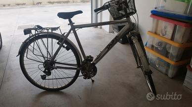 bici adulto e ragazza 9/11 Anni