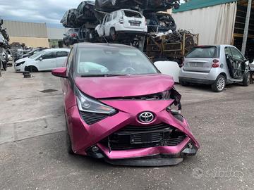TOYOTA AYGO 1.0 B - ANNO 2018 - PER RICAMBI