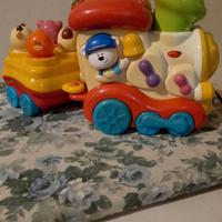 Trenino elettronico chicco 