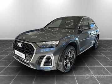 Audi Q5 40 2.0 tdi mhev 12v s line quattro s-troni