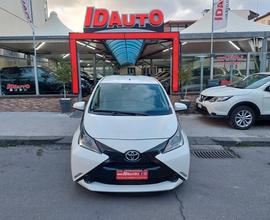 Toyota Aygo 1.0 VVT-i 69 CV 5 porte x-cool TSS