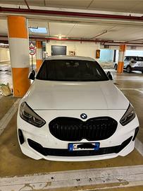 BMW 118 I