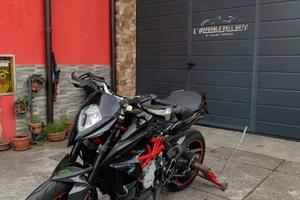 MV AGUSTA RIVALE 800