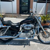 Harley-Davidson Sportster 883