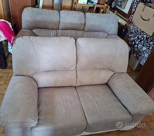 COPPIA DI DIVANI ALCANTARA (3 POSTI + 2 POSTI)