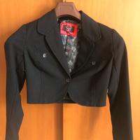 Giacca corta nera elegante