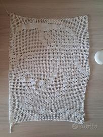 IMMAGINE DI PADRE PIO FATTA ALL'UNCINETTO.