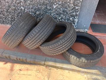 Copertoni Kumho per Peugeot 5008