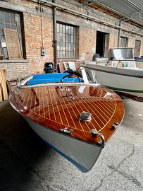 Motoscafo d'epoca Bianchi e Cecchi