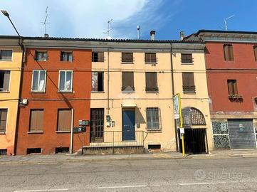 3 LOCALI A VICENZA