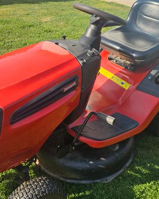 Trattorino tosaerba Joensered LT2213 CA