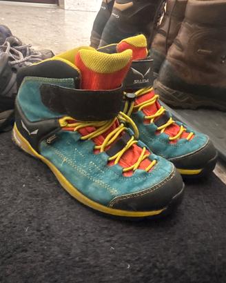Pedule Salewa goretex n. 36