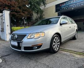 Volkswagen Passat 2.0 TDI 110CV DPF Trend. Bluemot