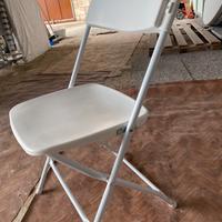 Sedie giardino prato