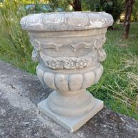vaso in cemento per piante 