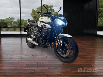 Triumph Street Triple 765R