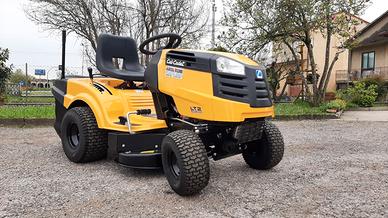 Trattorino rasaerba Cub Cadet LT2 NR92