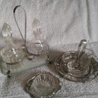 Olio, aceto, sale e porta stuzzicadenti