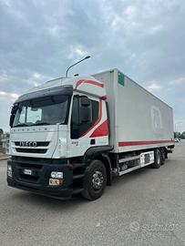 CAMION FRIGO IVECO STRALIS 450 CON SPONDA CARICATI