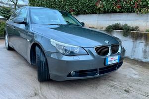 BMW Serie 5 Futura 525d Futura.CV 180, cambio auto