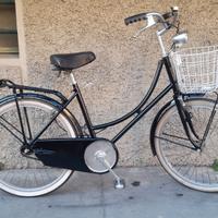 donna ragazza 24 MAXI con cestino pronta all'uso 