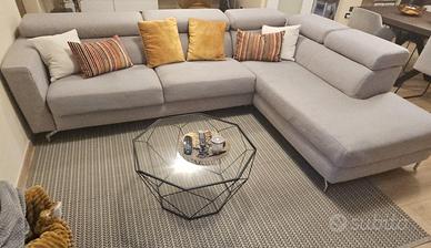 Divano marca Dondi angolare con letto matrimoniale