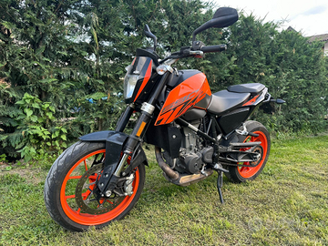 KTM Duke 690 abs