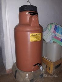 Contenitore per olio di oliva marca Telcom 100 l