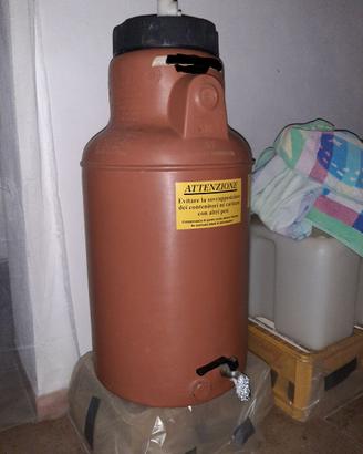 Contenitore per olio di oliva marca Telcom 100 l