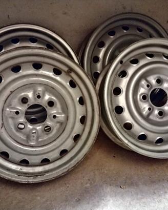 Cerchi in ferro Fiat 13"