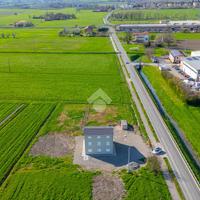 VILLA SINGOLA A REGGIO NELL'EMILIA