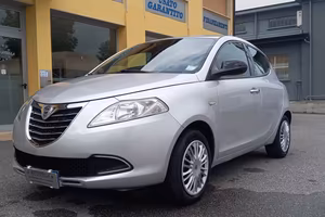 Lancia Ypsilon Benzina e GPL cc. 1.242 - 5 Porte 5