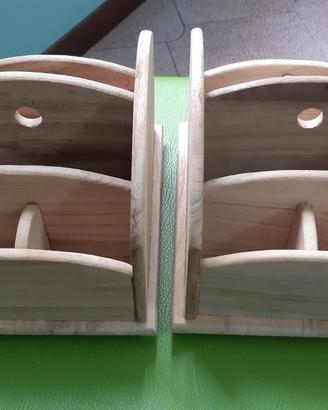 Portaoggetti da scrivania in legno