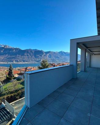 Attico / Mansarda di 158 m² con 4 locali a Galbiat
