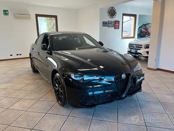 Alfa Romeo Giulia 2.0 Turbo 280 CV AT8 AWD Q4 Spri