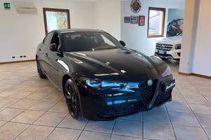 Alfa Romeo Giulia 2.0 Turbo 280 CV AT8 AWD Q4 Spri
