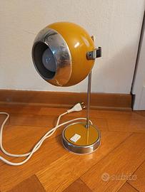 Lampada da tavolo eyeball vintage