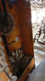 macchina per mangime 