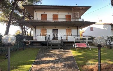 APPARTAMENTO CON INGRESSO INDIPENDENTE A DUE PASSI