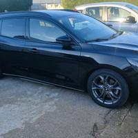 Ford Focus SW ST-LINE