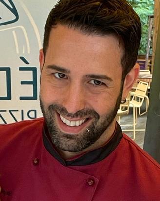 Pizzaiolo professionista disponibile ⭐
