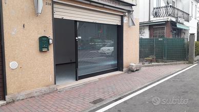 Chirignago via trieste NEGOZIO di mq 40