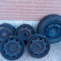 Cerchi in ferro da 15 pollici VW