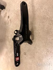 Guarnitura 105 di2 da 170 con power meter