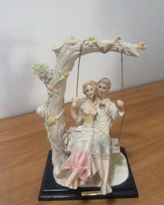 Statuetta Capodimonte  Serie Valentino by Miriam