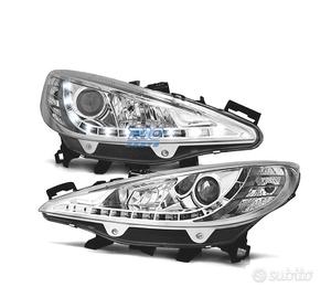 FARI PEUGEOT 207 06-12 LUCE LED DIURNA FONDO CROMA