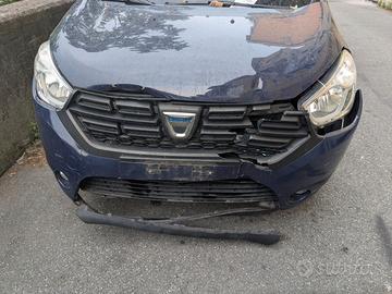 DACIA DOKKER incidentata ma marciante