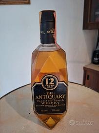 The Antiquary 12 Years Finest Old Scotch Whisky